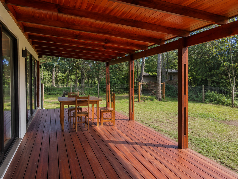 Decks y Pérgolas